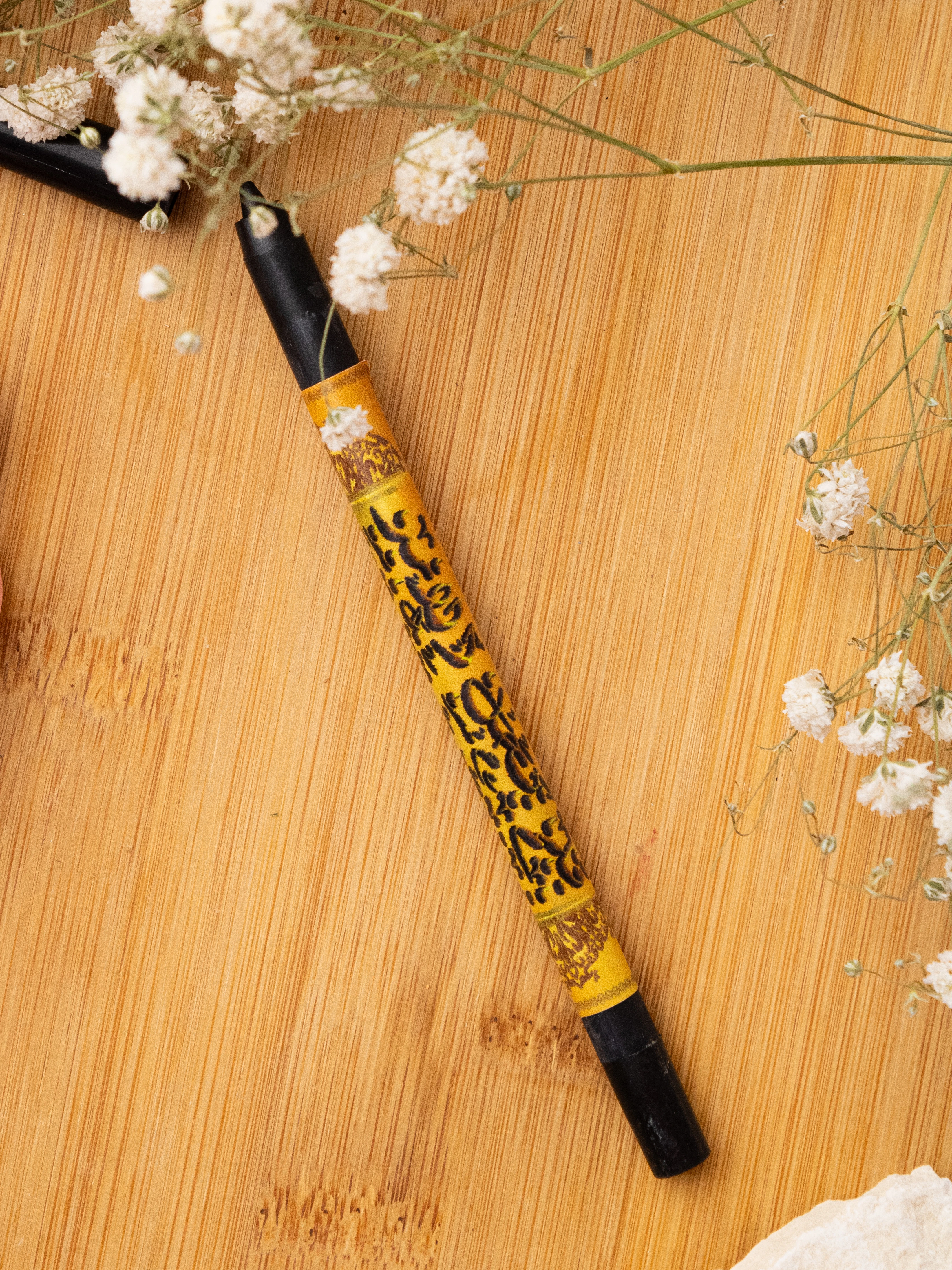 kohl pen